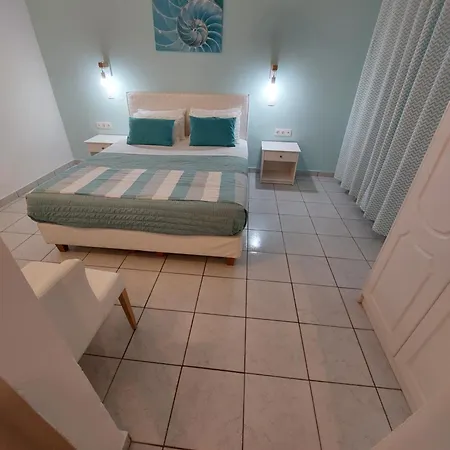 Maria * Paleokastritsa